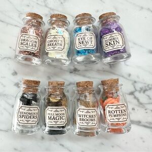 Set of 8 Mini Potion Bottles